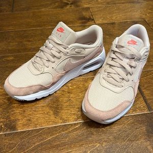NIKE AIR MAX SC - Size 9